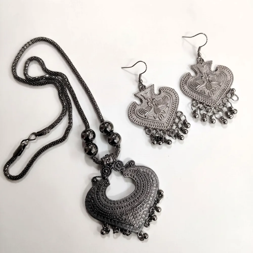 Noor Jharoka Set